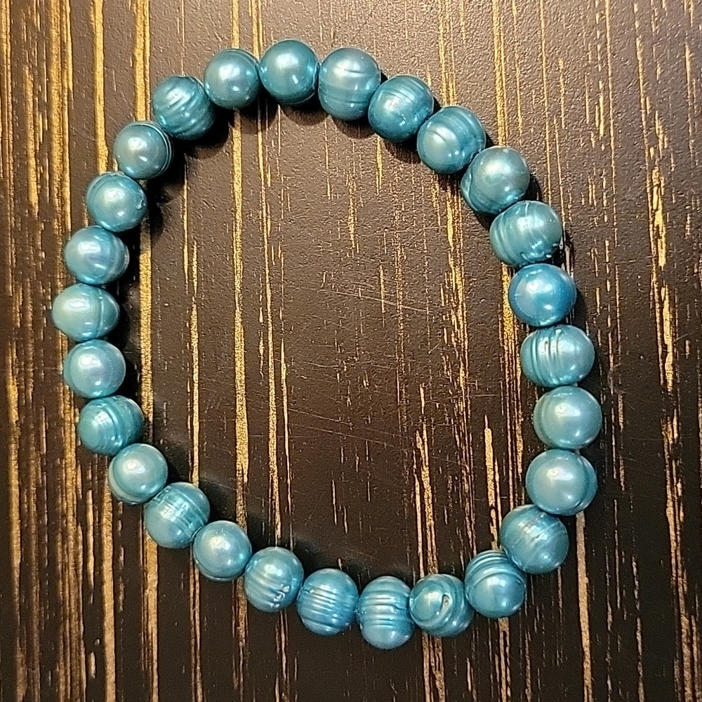 Teal Freshwater Pearl Bracelet